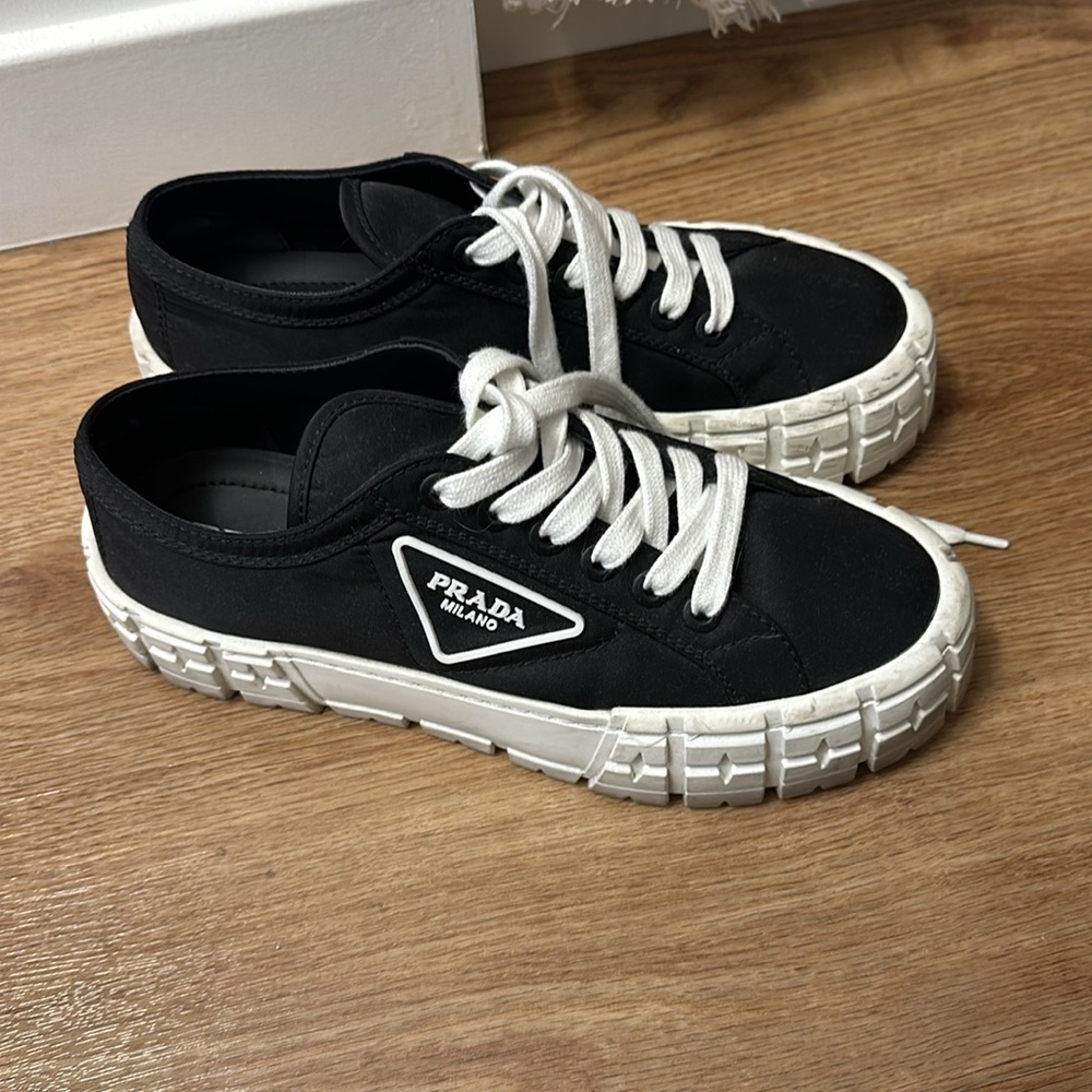 Prada sneakers 40 - Picture 2 of 9